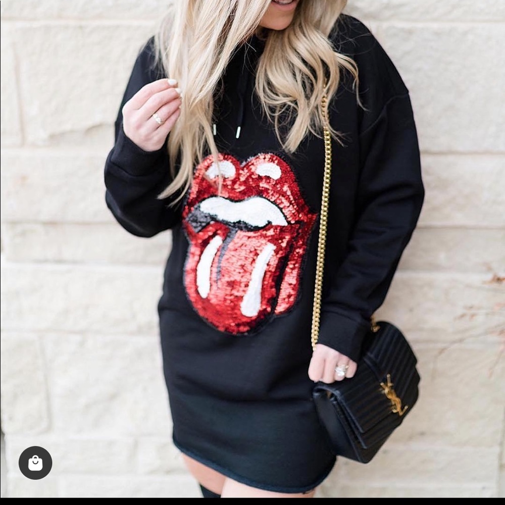 Hooded Sweater dress with sequin patch